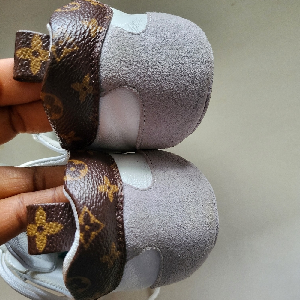 Louis Vuitton White and Brown Sneakers - Picture 5 of 10